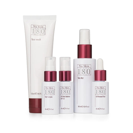 Produktfotografie. 180° Anti-Ageing Skin Care System von Nu Skin (enthält: Face Wash (125ml), Night Complex (30ml), UV Block Hydrator SPF 18 (30ml), Skin Mist (100ml) und Cell Renewal Fluid (30ml)).